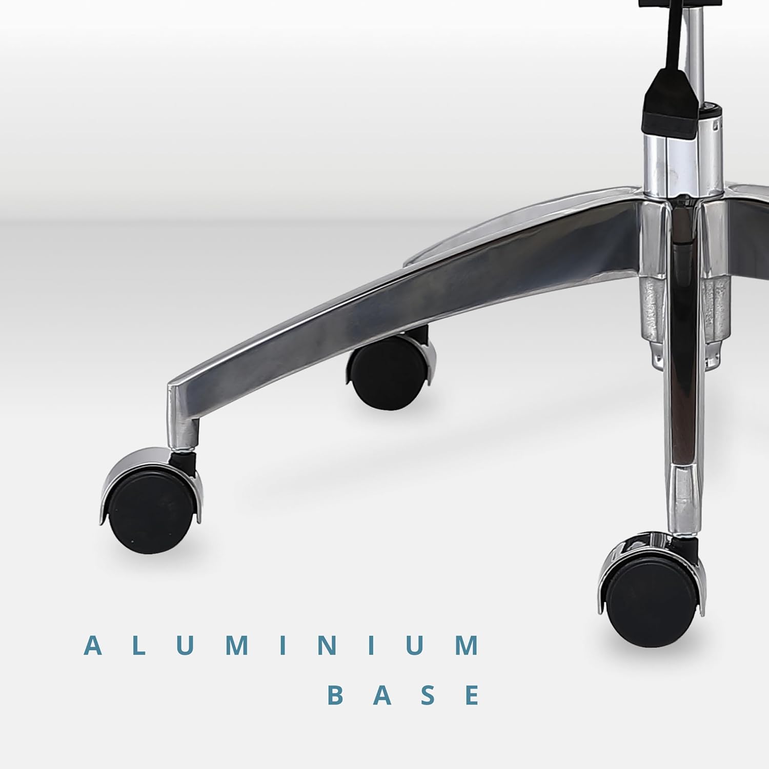 كرسي تنفيذي Skyland طراز СН 480 M أسود